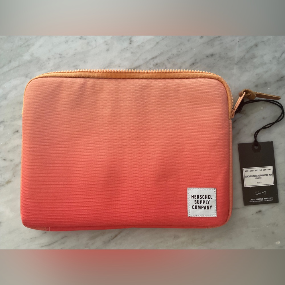 Herschel iPad mini Sleeve in ombré orange
